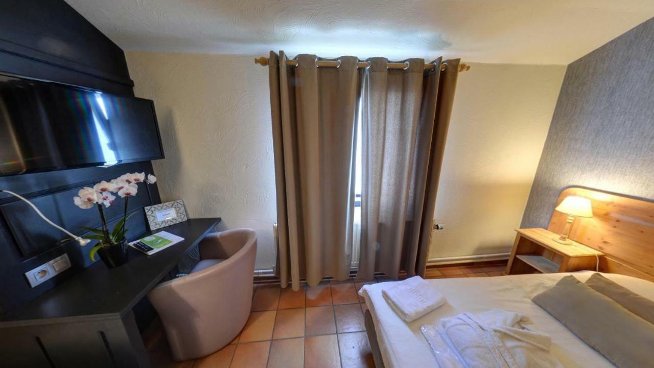 דורבורי Tropical Hotel מראה חיצוני תמונה